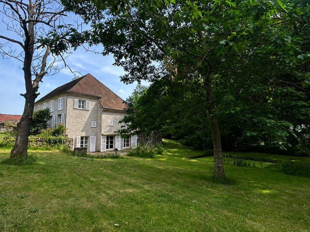 Maison à MARCOUSSIS
