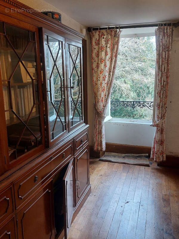 Maison à BUSSET