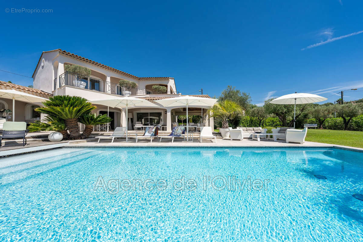 Maison 225 m² à Valbonne  - photo 5