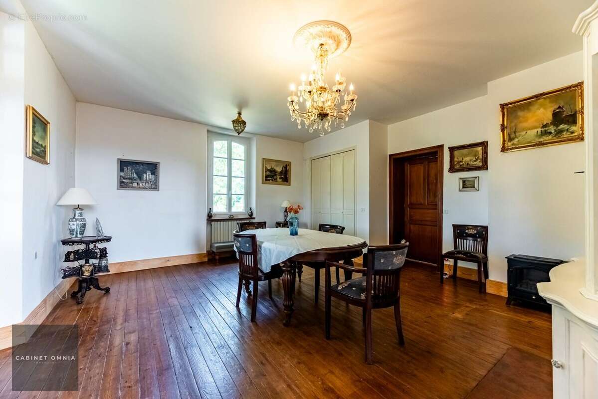 Maison à CAZES-MONDENARD