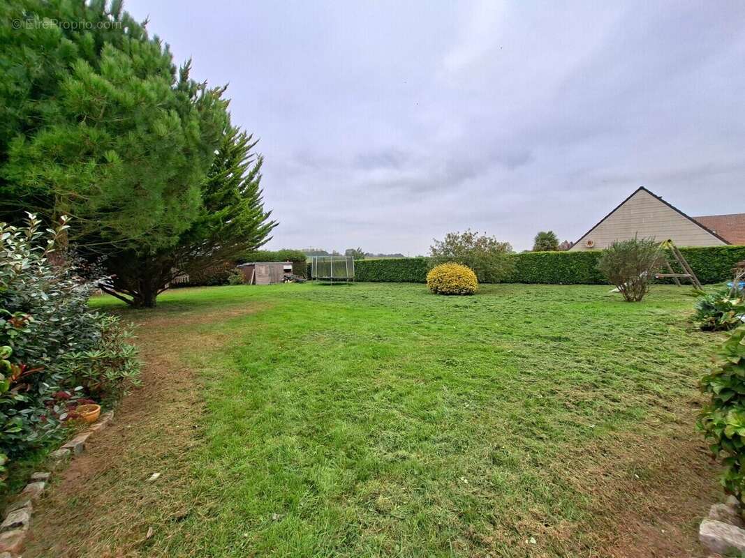 Maison à SAINT-OUEN-LE-MAUGER