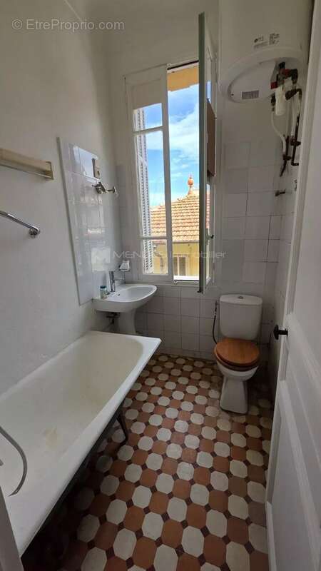 2 pieces ideal locatif dernier etage a beausoleil - photo 12