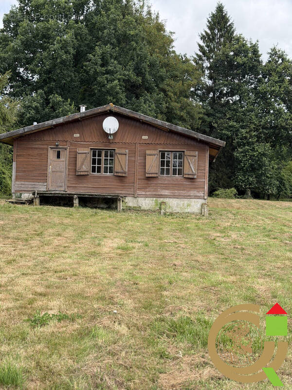 Maison à FRUGES