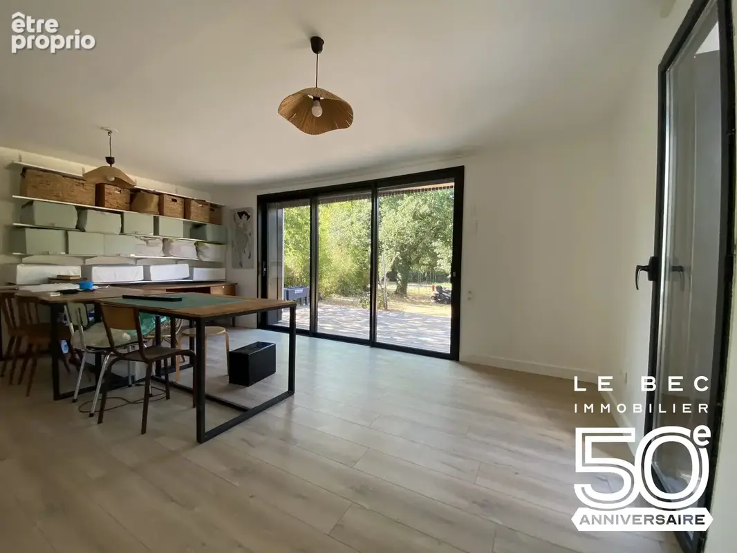 Maison 224 m² à Le Hezo  - photo 8