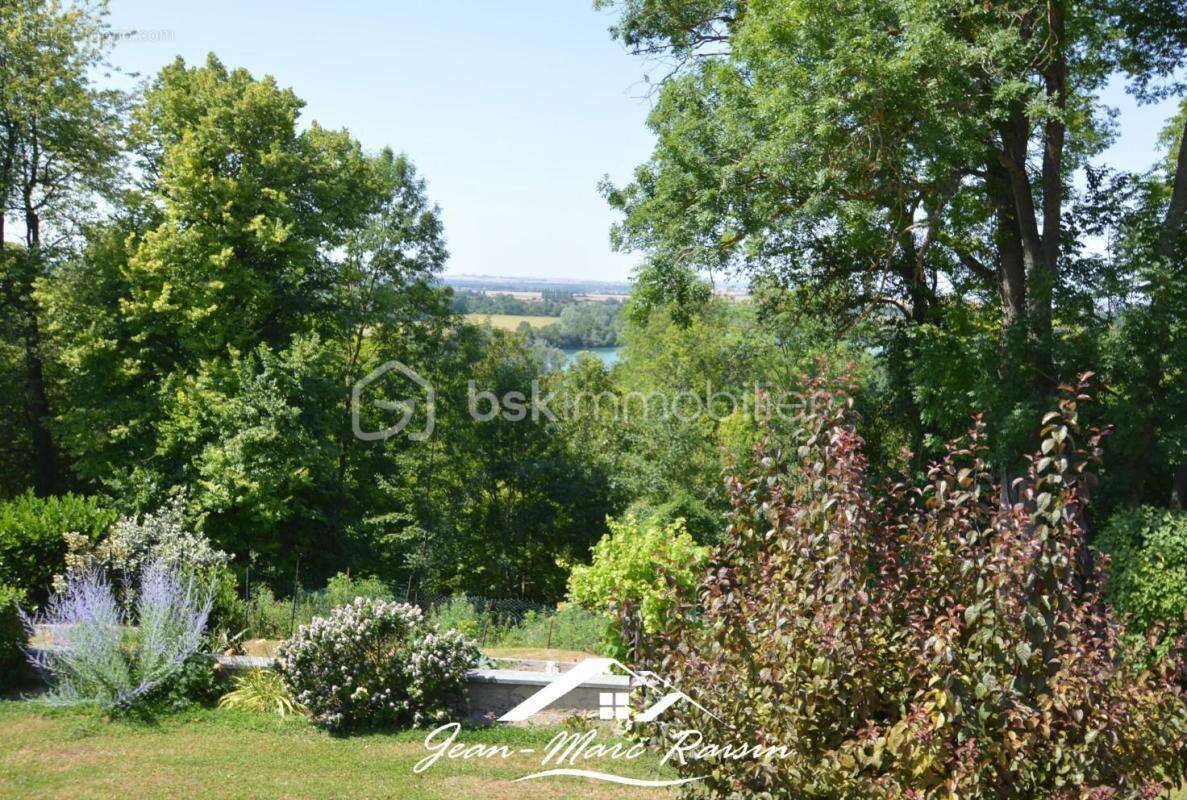 Élégance, volumes et vue sur la marne – à condé-sainte-libiaire - photo 10