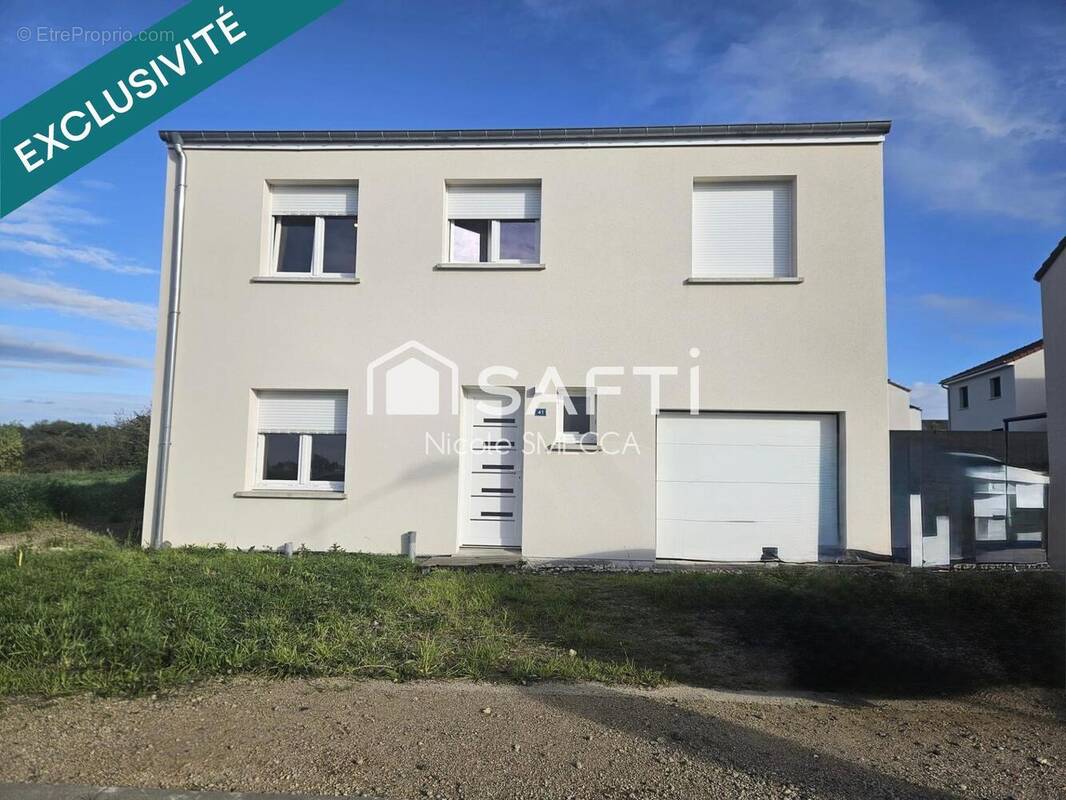 Photo 1 - Maison à SAINTE-MARIE-AUX-CHENES