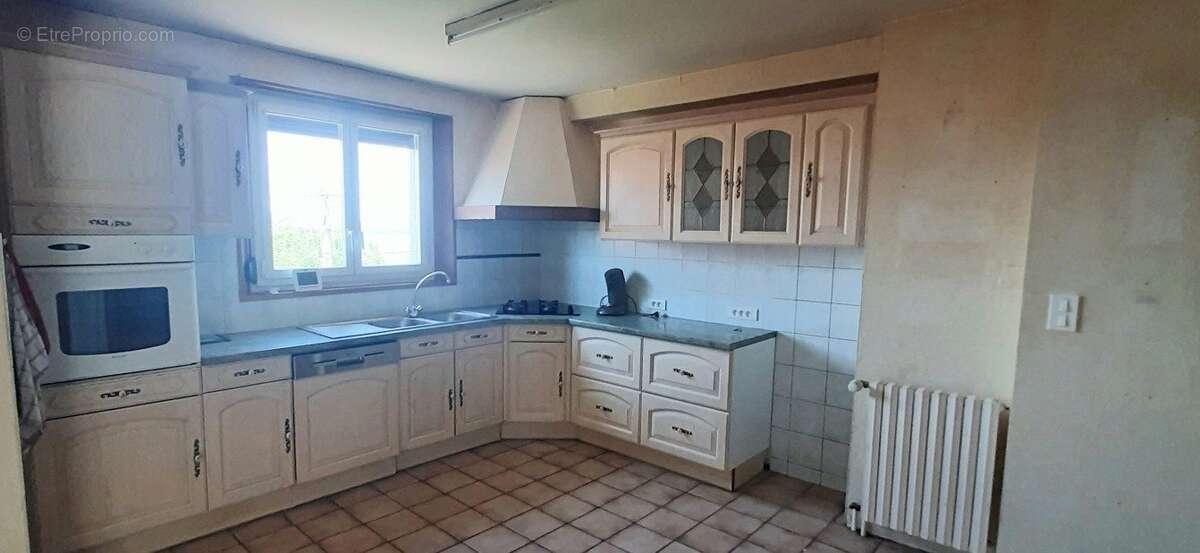 Maison à BIANS-LES-USIERS