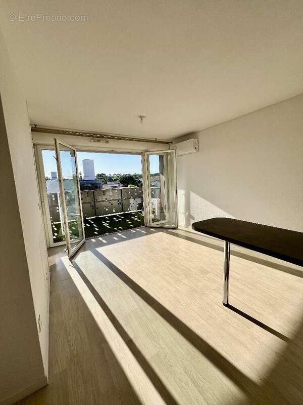 Appartement à LE TAILLAN-MEDOC