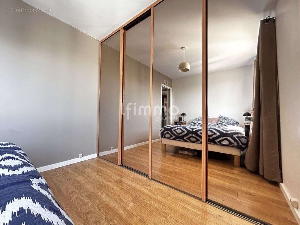 Appartement 65m2, dernier étage et 2 balcon - photo 7