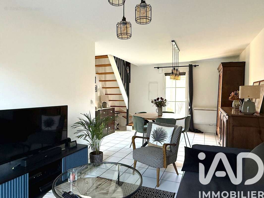 Photo 4 - Maison à MONTFORT-L'AMAURY