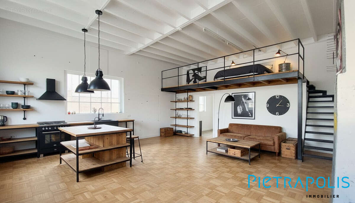 Appartement à VALLEIRY