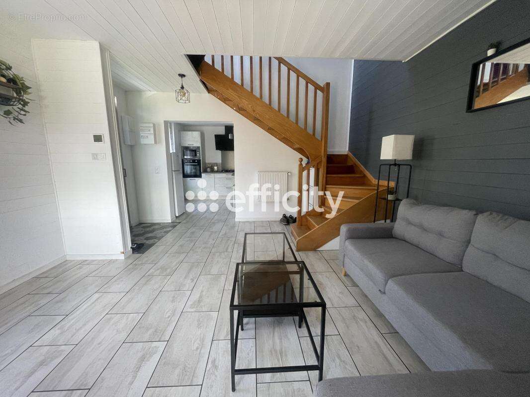 Maison 80 m² à Culhat  - photo 4