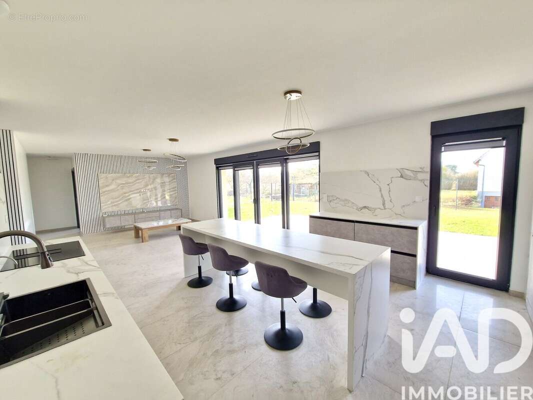 Photo 6 - Maison à CHATEAUNEUF-SUR-LOIRE