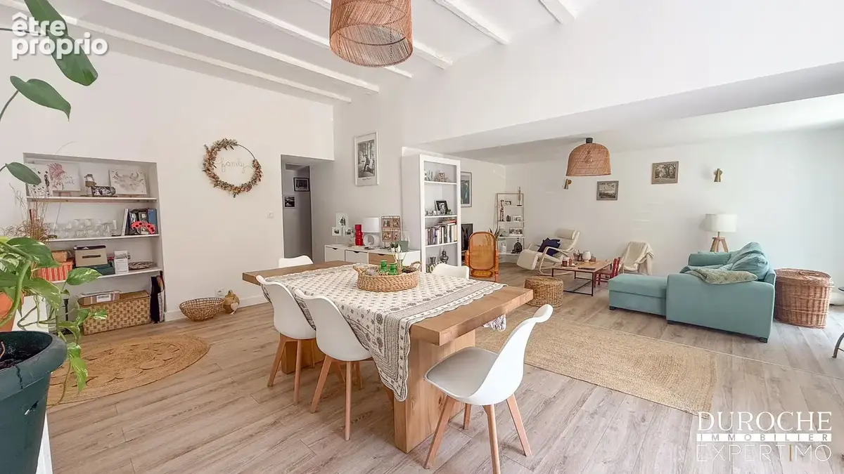 Caderousse   Appartement de plain-pied de plus de 100 m2 avec terrasse et parking privé - photo 2