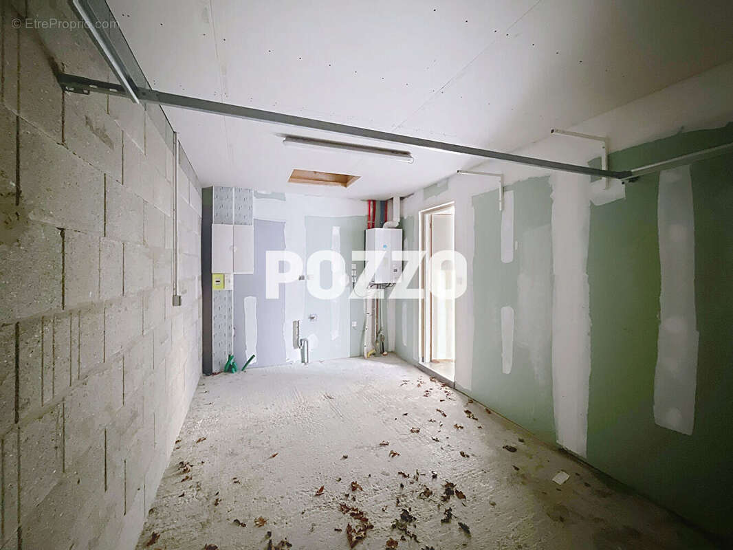 Maison à SAINT-PLANCHERS