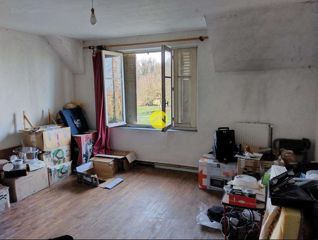 Maison à COULEUVRE