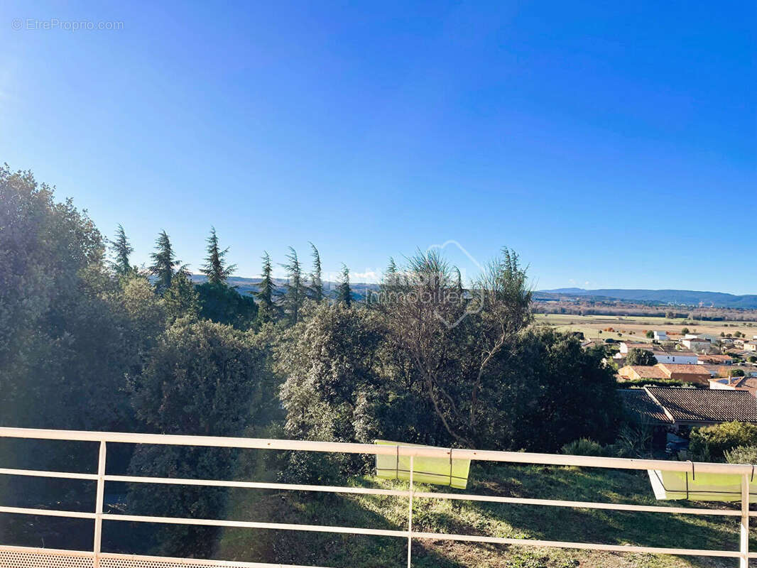 Maison à VINON-SUR-VERDON