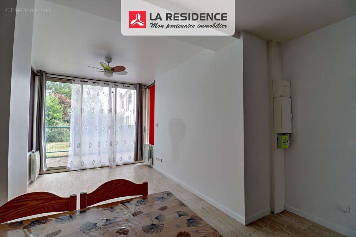 Appartement 36 m² à Magny-En-Vexin  - photo 8