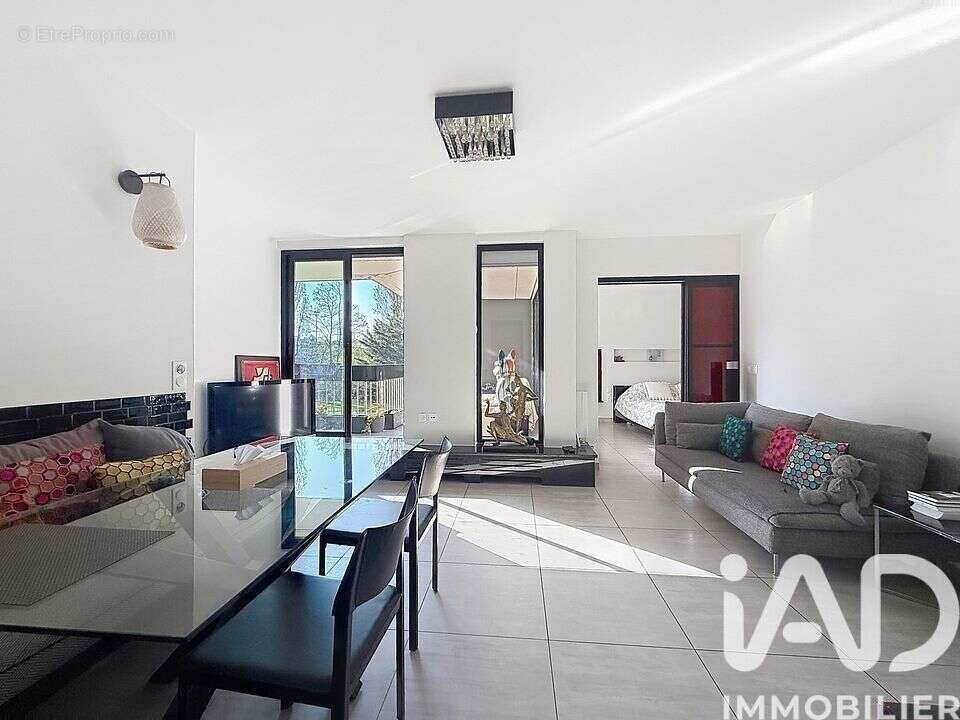 Photo 2 - Appartement à BOULOGNE-BILLANCOURT