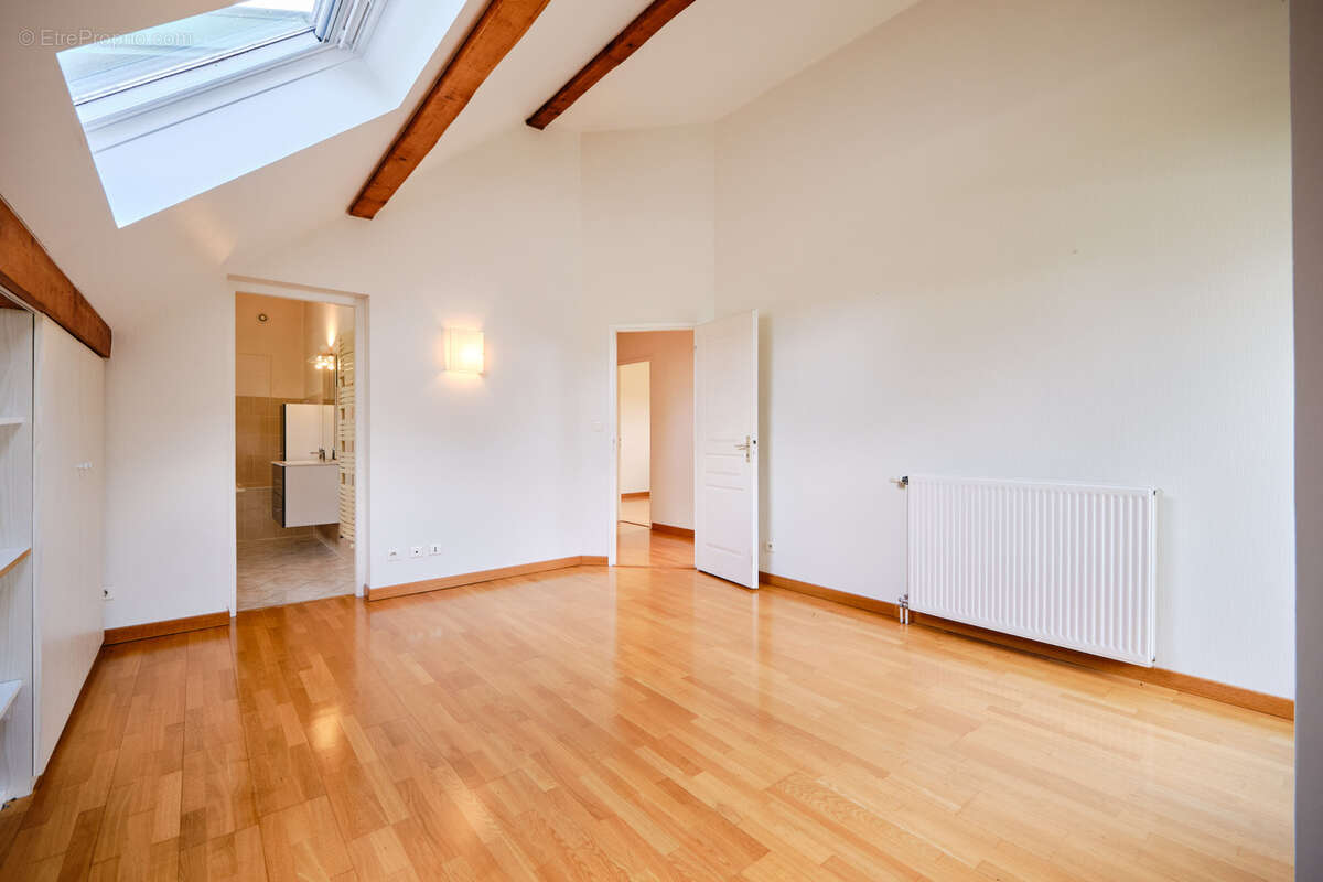 Appartement à ANNECY-LE-VIEUX