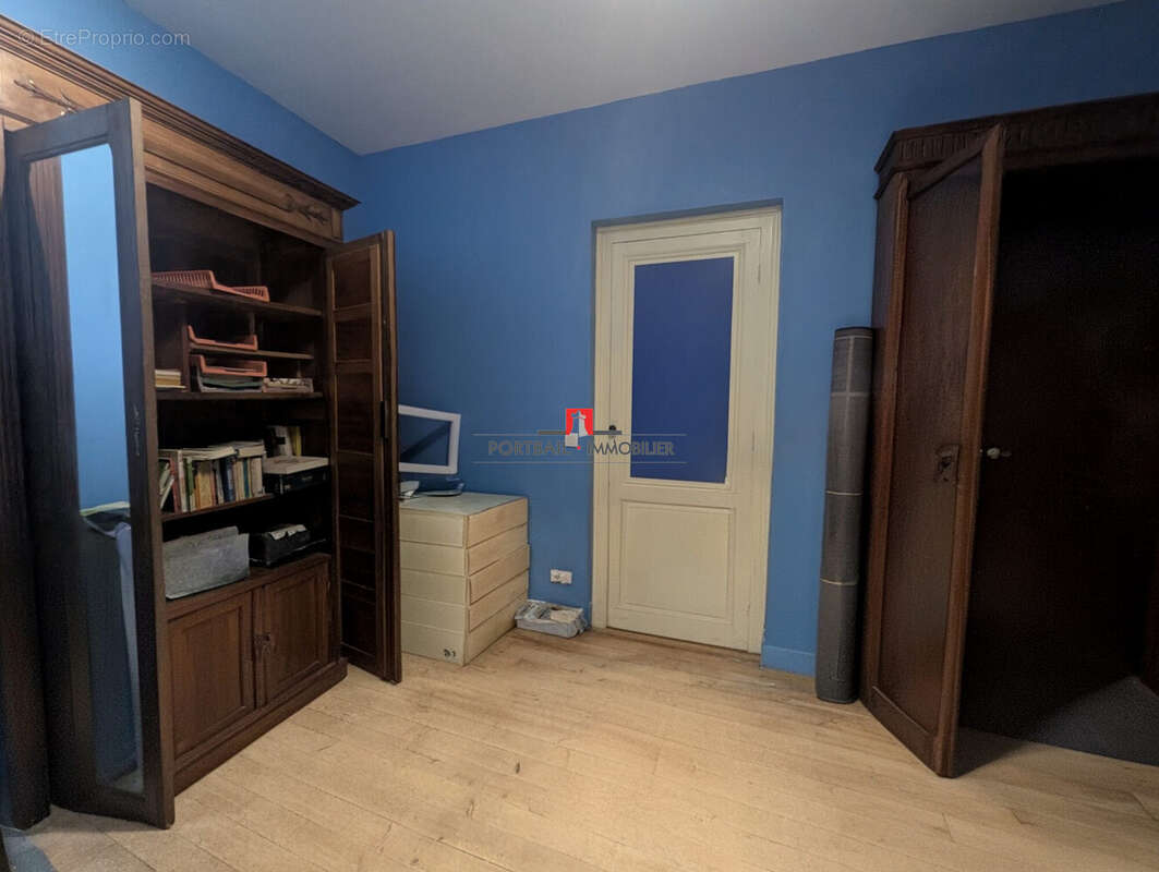 Maison 199 m² à Blaye  - photo 8