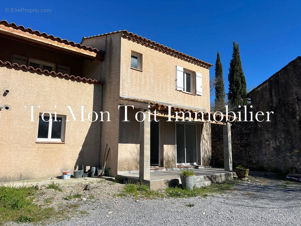 Maison à QUISSAC