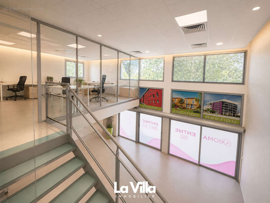 Local commercial Nimes 170 m2 - photo 4