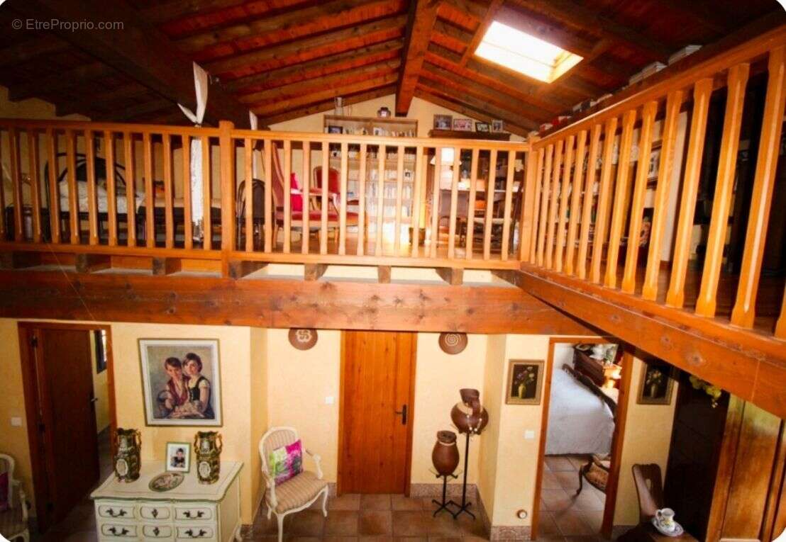 Maison à BELCASTEL-ET-BUC