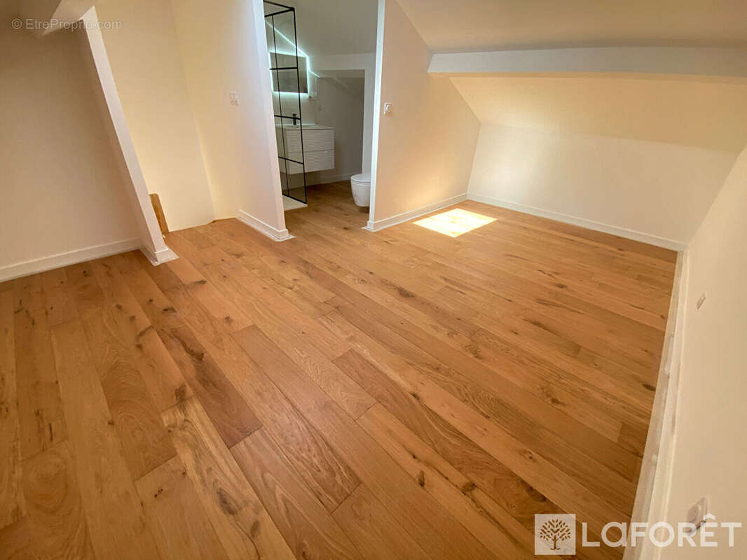 Appartement à MARTIGNAS-SUR-JALLE
