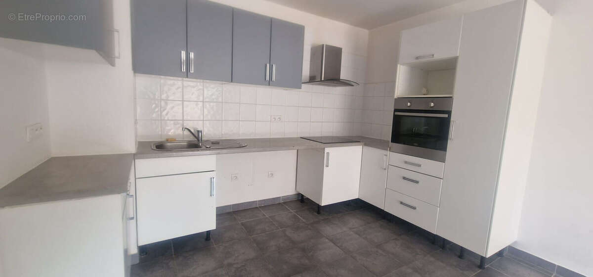 Appartement à JUVIGNAC