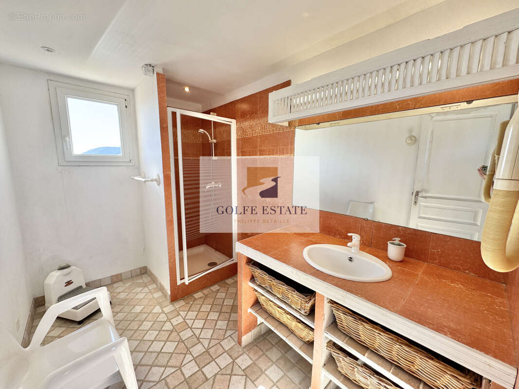 Vue mer panoramique, maison mitoyenne avec 4 chambres - photo 16