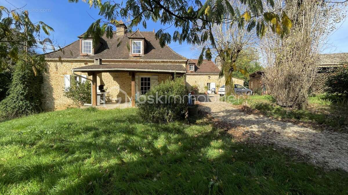 Maison à BADEFOLS-SUR-DORDOGNE