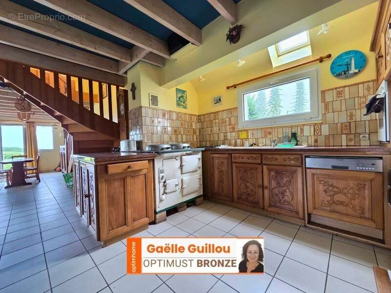 Maison à ILE-DE-BATZ