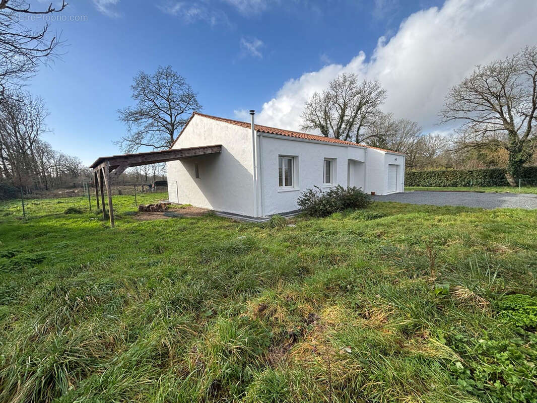 Maison à APREMONT