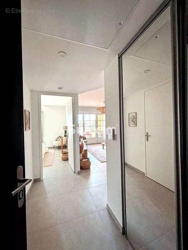 Appartement à GRIMAUD