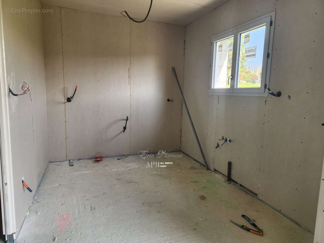 Maison à SAINT-ASTIER