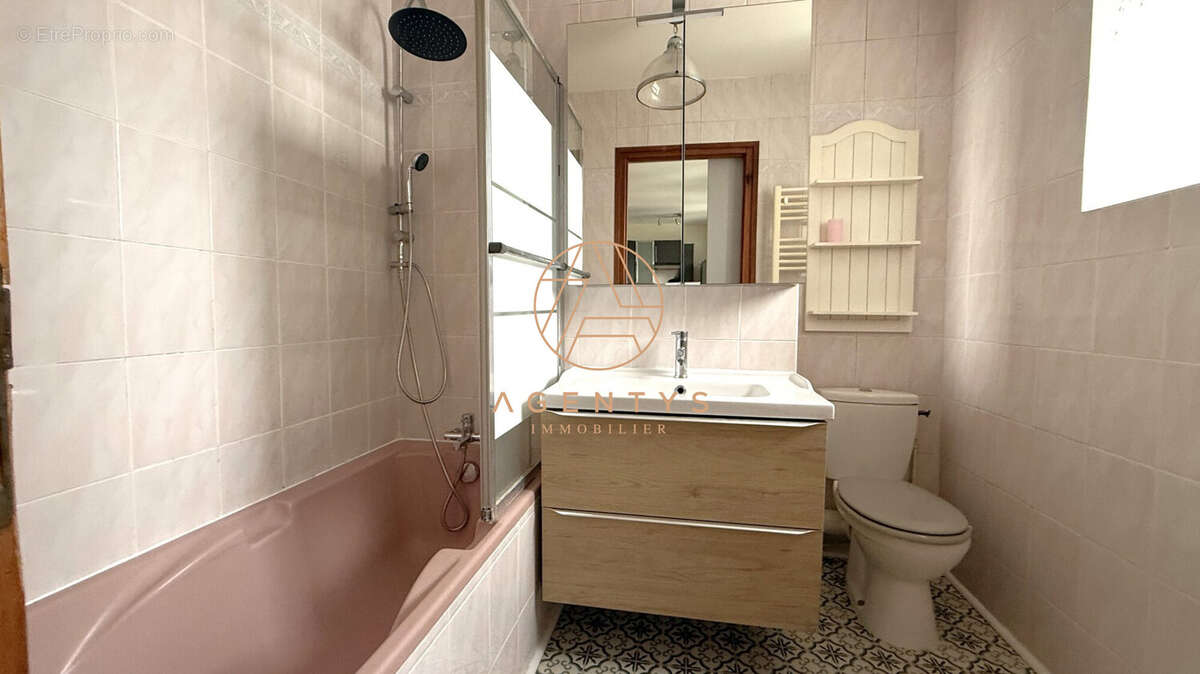 Appartement à LE PLESSIS-TREVISE