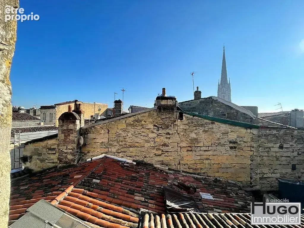 Bordeaux- cours victor hugo- secteur sauvegardé- immeuble mixte 4 lots 240m² en secteur sauvegardé ! - photo 2