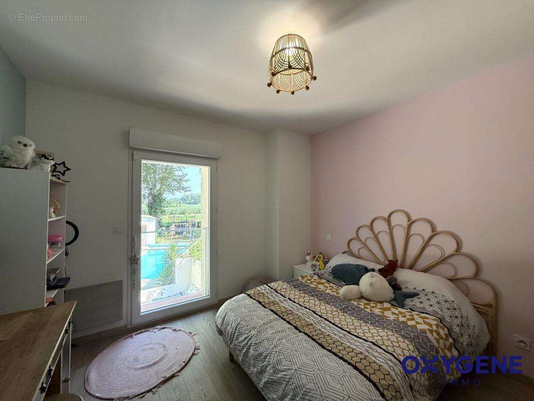 Maison à SAINT-CYPRIEN