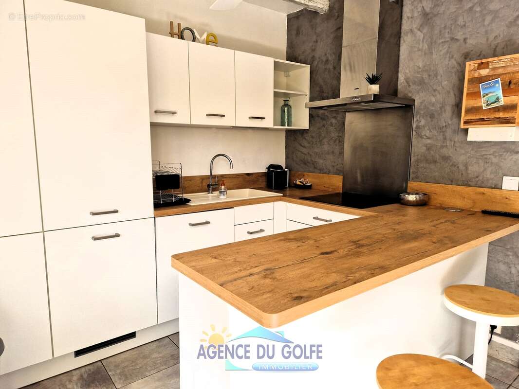 Appartement à SAINT-CYR-SUR-MER