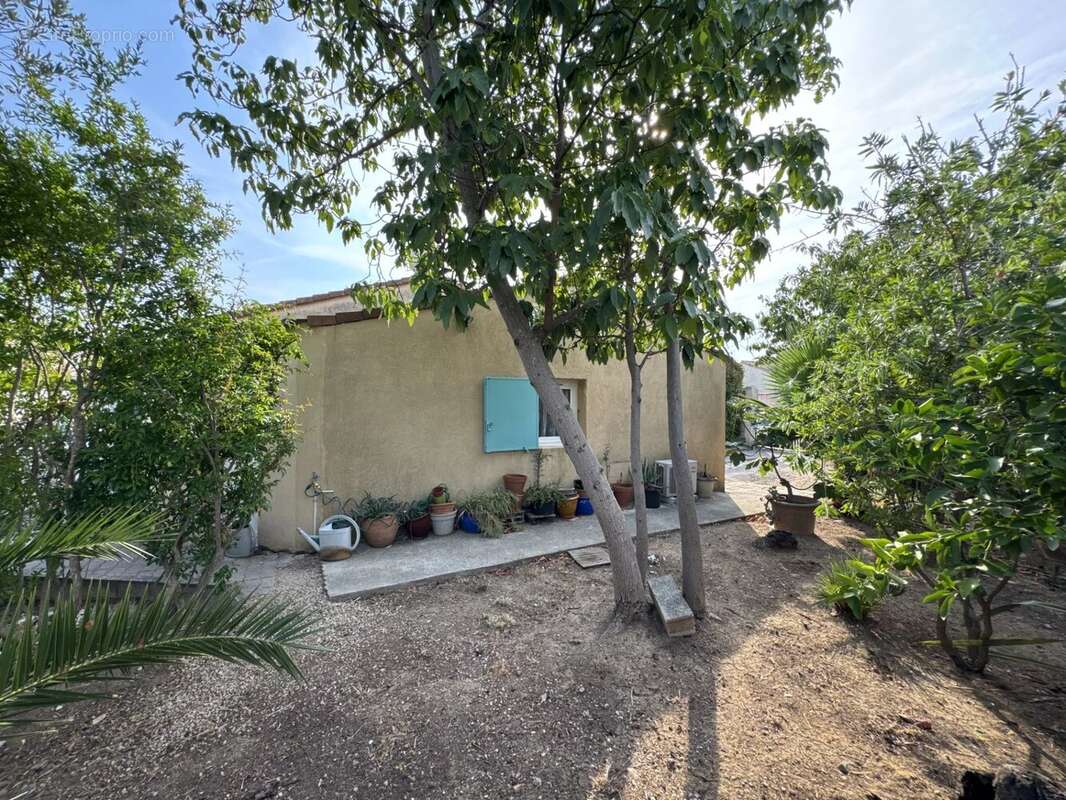 Maison 4 pièces de plain pied La Londe-les-Maures - photo 3