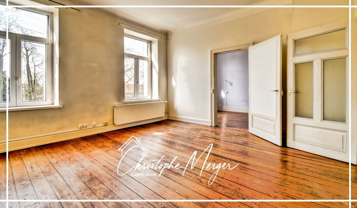 Appartement à vendre 3 chambres 104m² à Sarrebourg (57) en plein centre ville, spacieux et lumineux - photo 2
