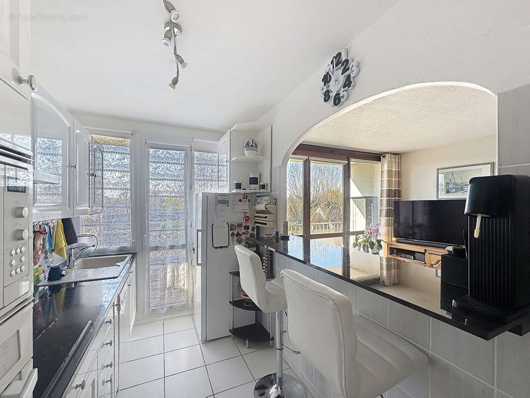 Appartement à CHILLY-MAZARIN