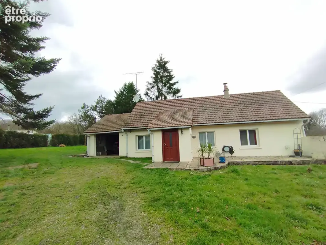 Maison à SAINT-HILAIRE-LA-GRAVELLE