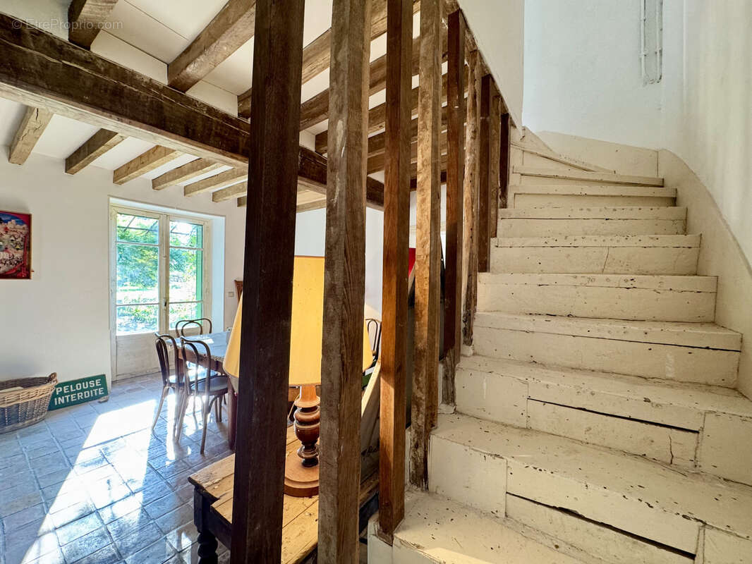 Maison à COULOMMIERS