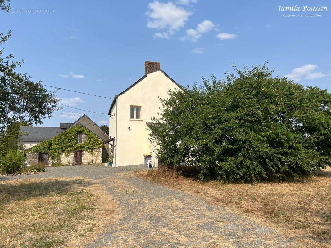 Maison Ancienne de Caractère à Broc, Maine-et-Loire - photo 5