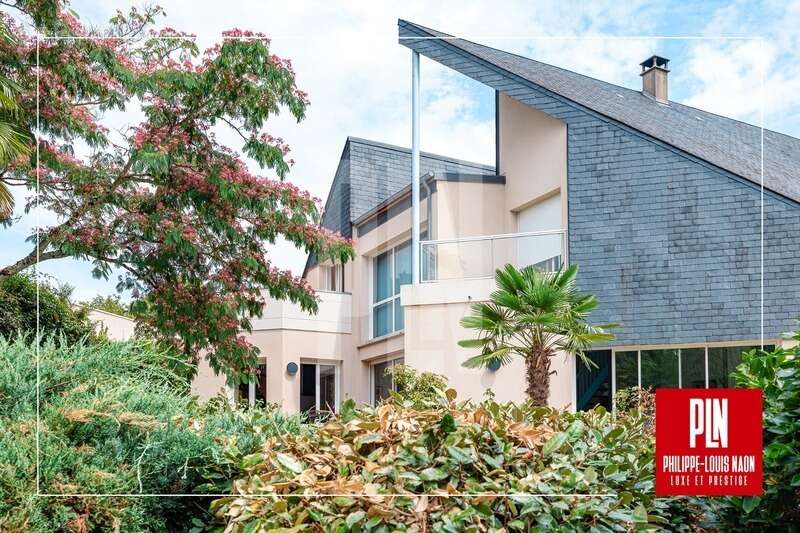 À 5MN du Mans, une propriété d'architecte rare réunissant 2 chambres de plain-pied, une piscine et un magnifique parc paysager - photo 9