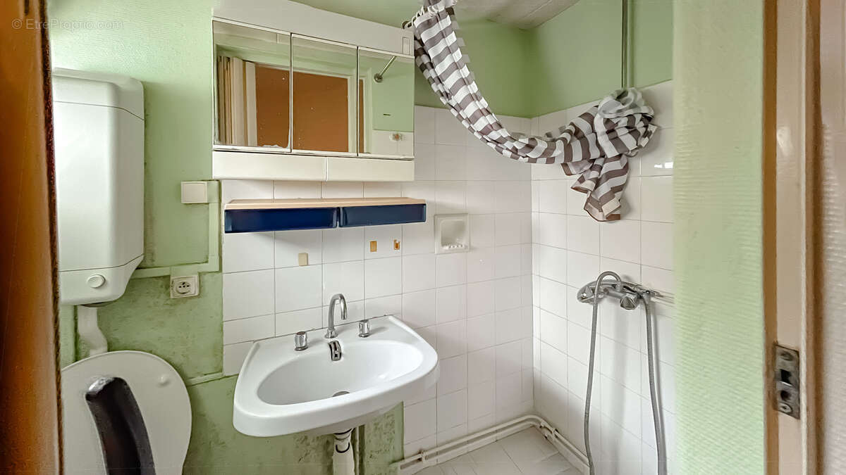 Charmante maisonnette avec jardin et cave   Quartier Batignolles - photo 5