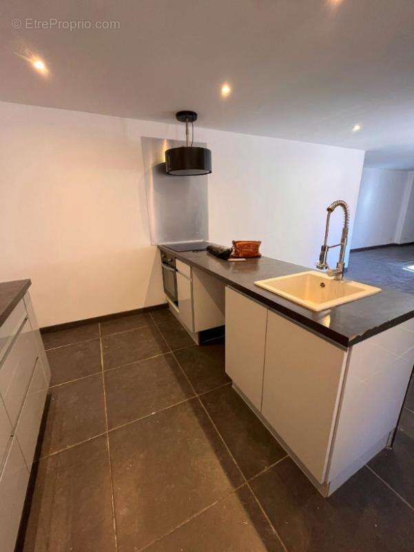 Appartement à SAINT-JULIEN