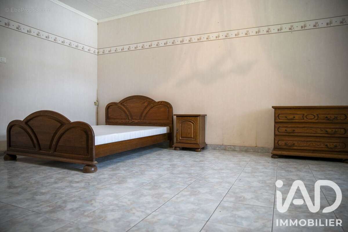 Maison 126 m² à Mairy-Sur-Marne  - photo 4
